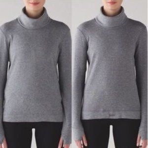 Lululemon | Double Up Reversible Grey Turtleneck